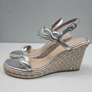 Stuart Weitzman Twist Wedge Size 10 Metallic Silver Leather Espadrille Sandal